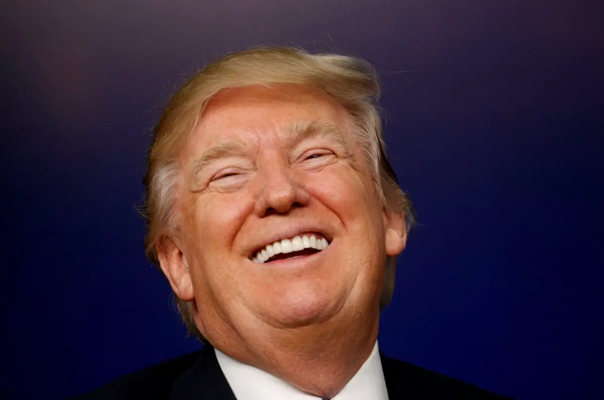 trump laughing
